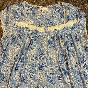 Eileen West Night Gown